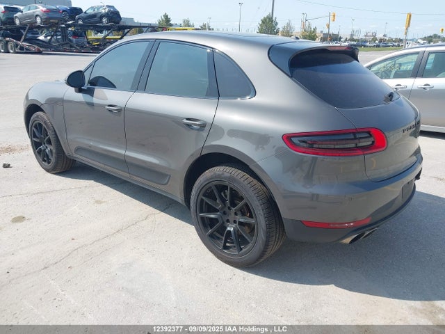 Porsche Macan 2015 WP1AB2A5XFLB57349 Image 3