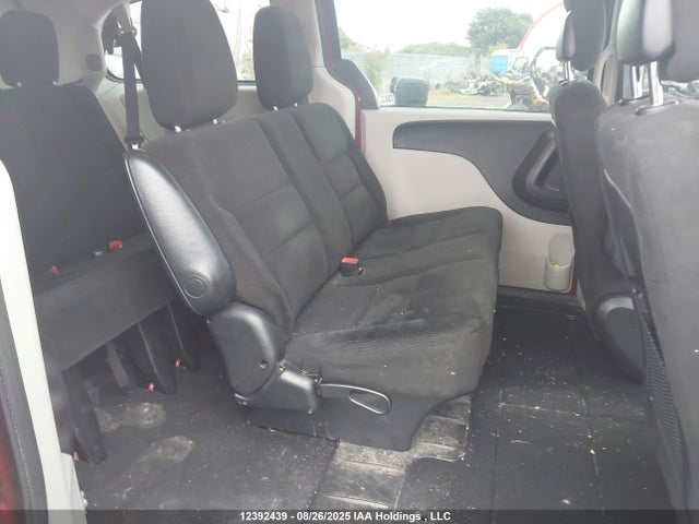2C4RDGBG0FR680480 Dodge Grand Caravan