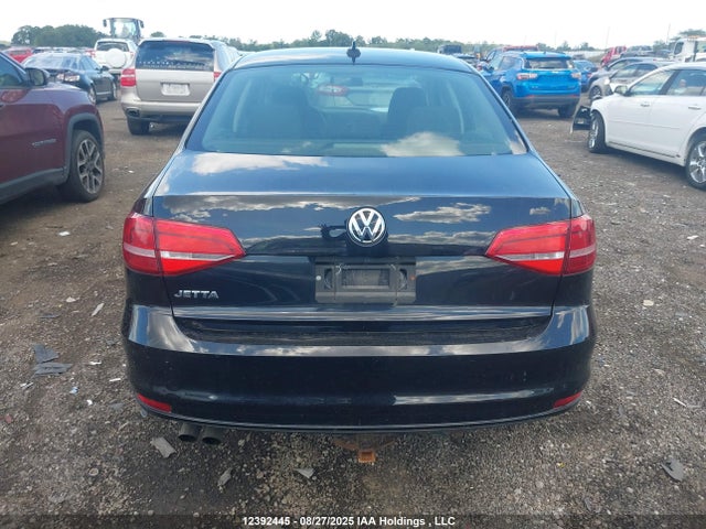 3VW2K7AJ7FM419307 Volkswagen Jetta
