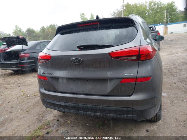 KM8J3CA43MU381061 Hyundai Tucson Preferred Awd With Sun And Leather Package
