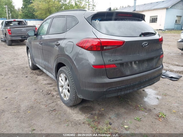 KM8J3CA43MU381061 Hyundai Tucson Preferred Awd With Sun And Leather Package