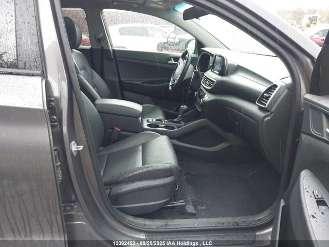KM8J3CA43MU381061 Hyundai Tucson Preferred Awd With Sun And Leather Package