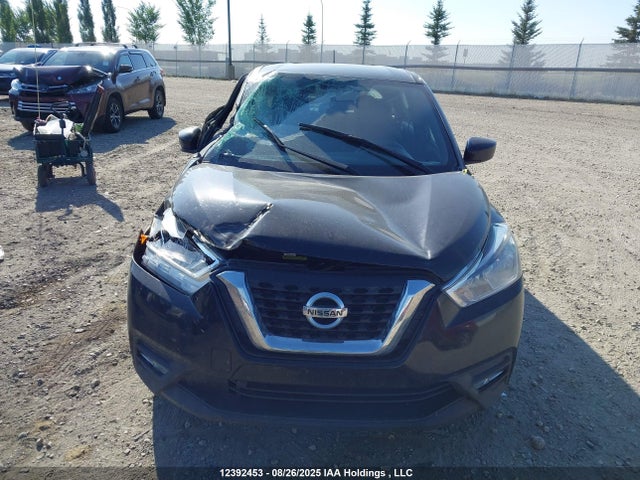 3N1CP5CU9KL549869 Nissan 2019