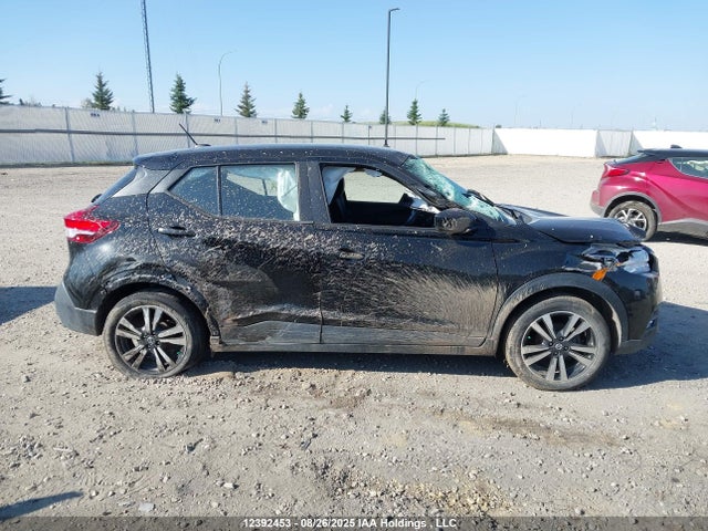 3N1CP5CU9KL549869 Nissan 2019