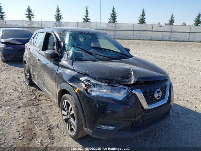3N1CP5CU9KL549869 Nissan 2019