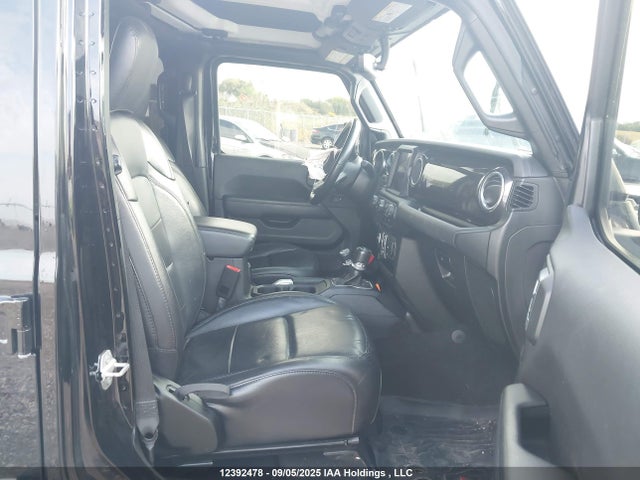1C4HJXEG8MW583161 Jeep Wrangler