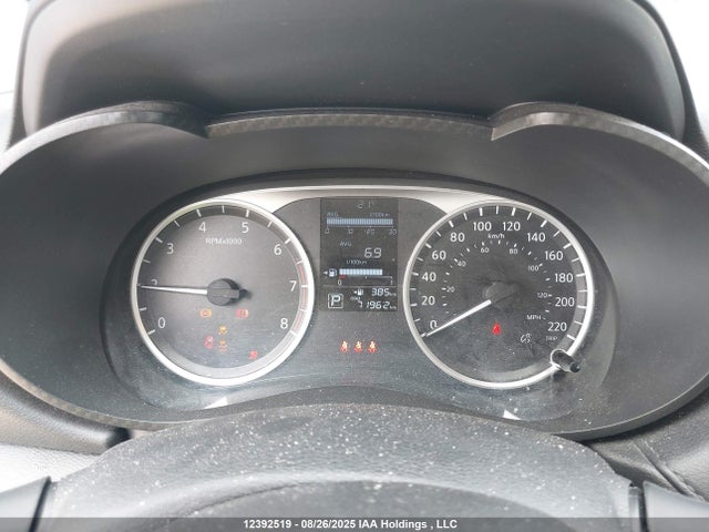 3N1CN8DV3RL828193 Nissan Versa