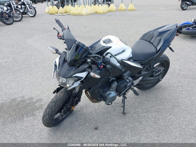 JKAEREH10KDA38391 Kawasaki Z650