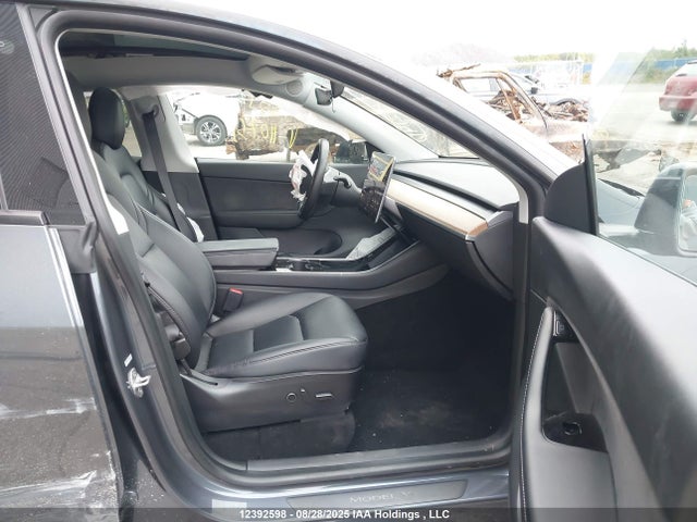 Tesla Model Y 2021 5YJYGDED0MF110751 Image 5