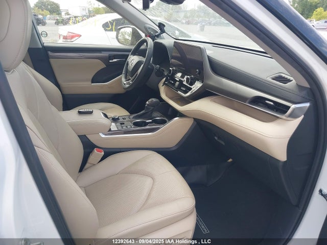 5TDKDRBH2RS549746 Toyota t24a-fts