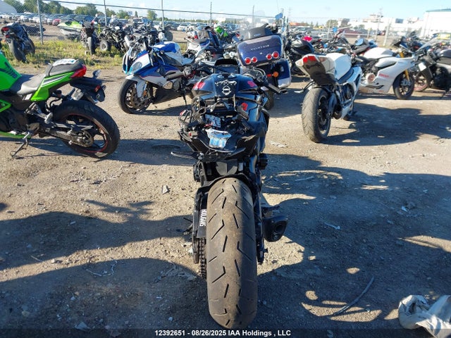 JS1GT7DBXL7100123 Suzuki T719-