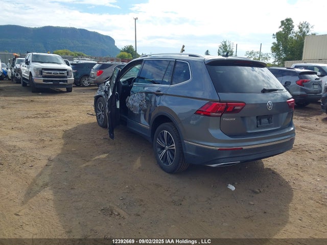 Volkswagen 2019 2019 3VV4B7AX3KM076233 Image 3