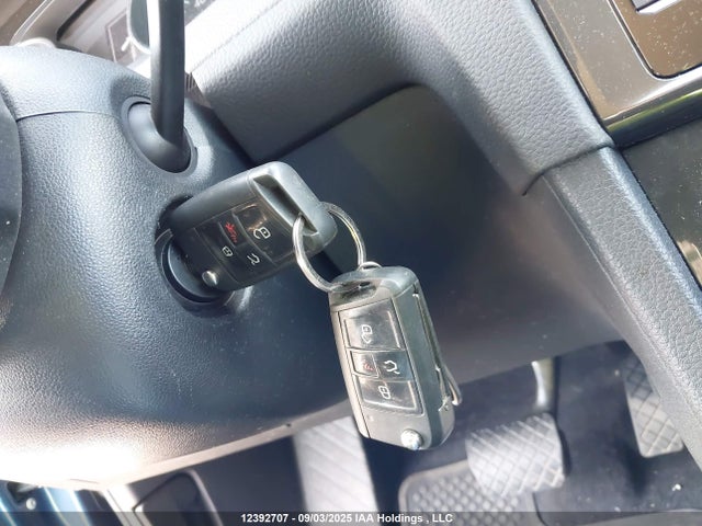 3VWG57AU4KM029525 Volkswagen 2019