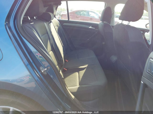 3VWG57AU4KM029525 Volkswagen 2019