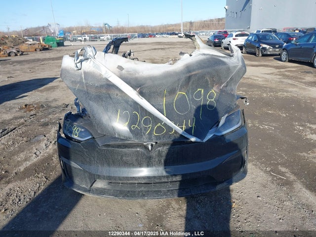 Tesla MODEL X 2023 7SAXCBE65PF420236 Image 12