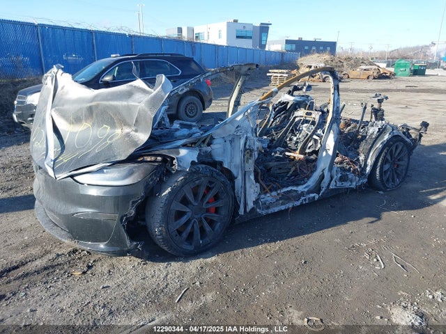 Tesla MODEL X 2023 7SAXCBE65PF420236 Image 2