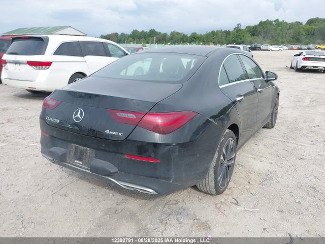 W1K5J4HB4SN520553 Mercedes-Benz m260