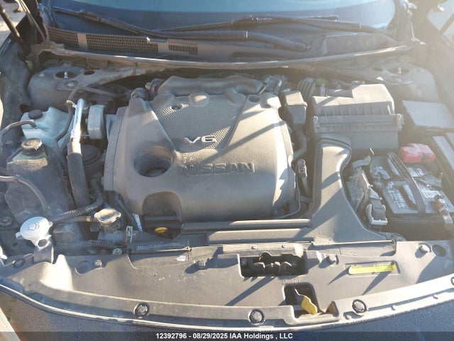 1N4AA6AP5JC396383 Nissan 2018