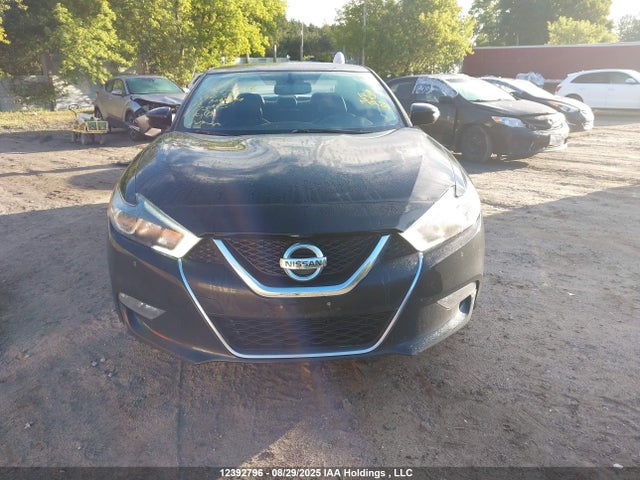 1N4AA6AP5JC396383 Nissan 2018