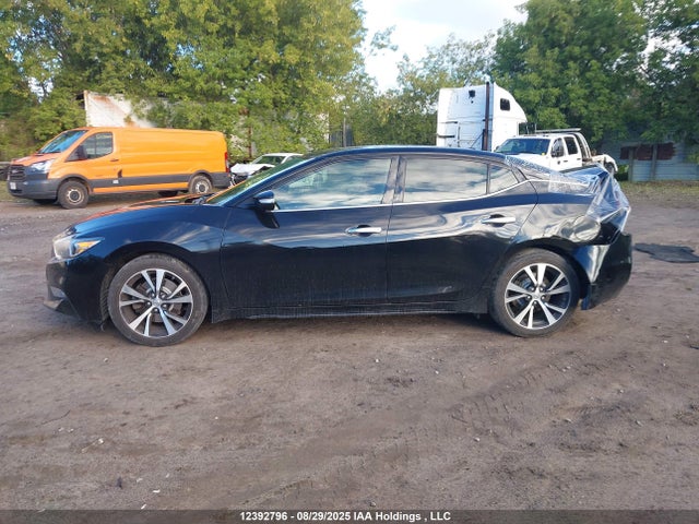 1N4AA6AP5JC396383 Nissan 2018