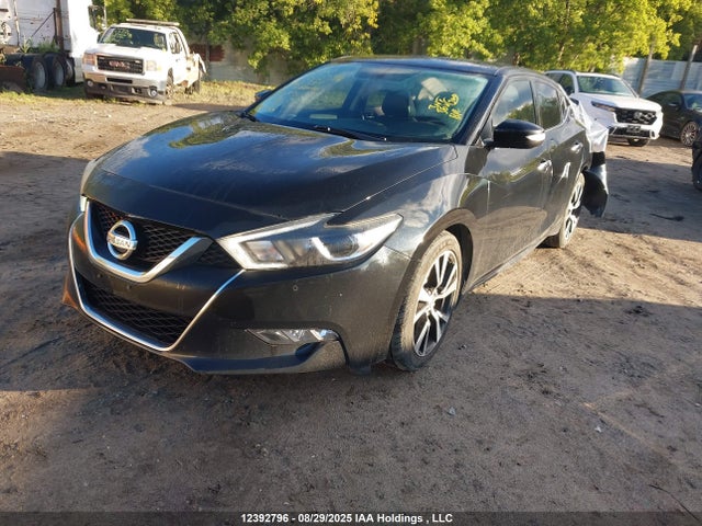 1N4AA6AP5JC396383 Nissan 2018