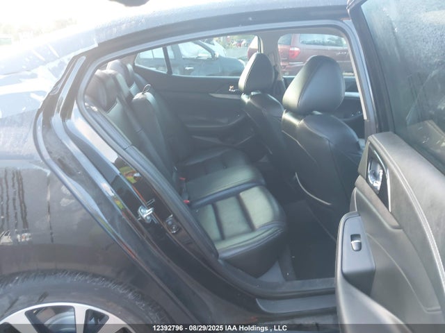 1N4AA6AP5JC396383 Nissan 2018