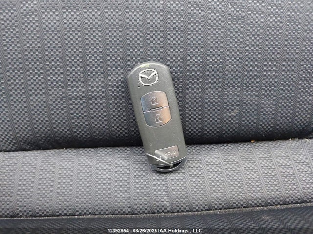 3MZBM1K73GM299467 Mazda pe