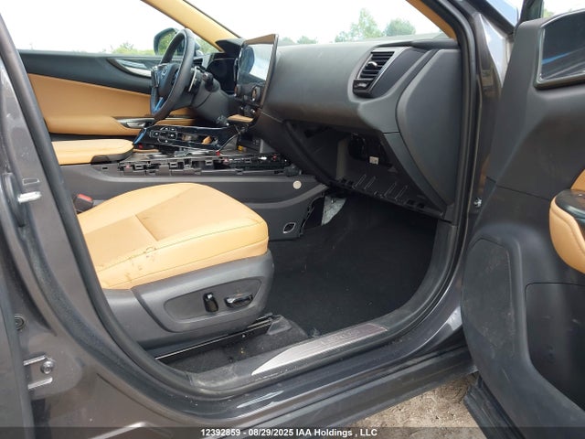 2T2GKCEZ8SC034614 Lexus a25a-fxs
