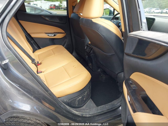 2T2GKCEZ8SC034614 Lexus a25a-fxs