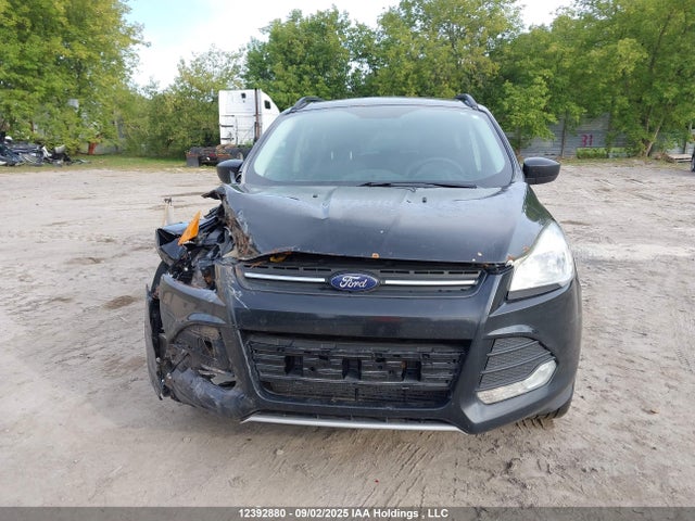 1FMCU9G9XGUA78519 Ford 2016
