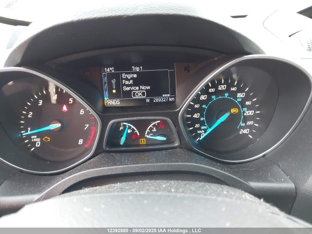 1FMCU9G9XGUA78519 Ford 2016