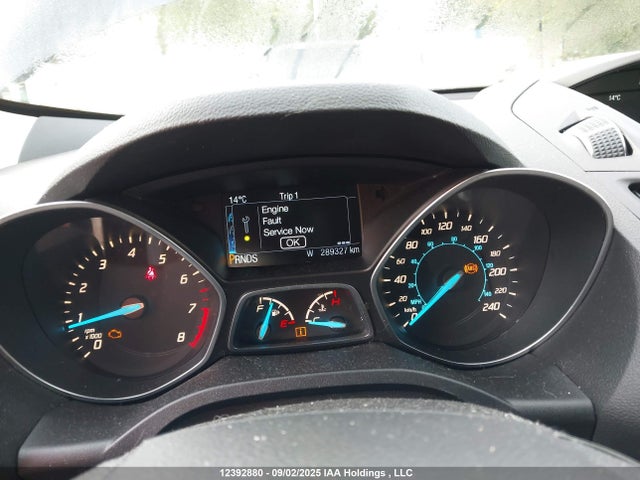 1FMCU9G9XGUA78519 Ford 2016