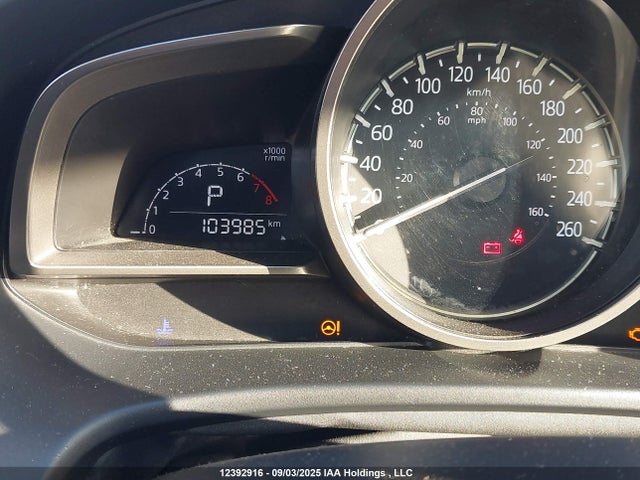 JM1BN1V77J1177579 Mazda pe