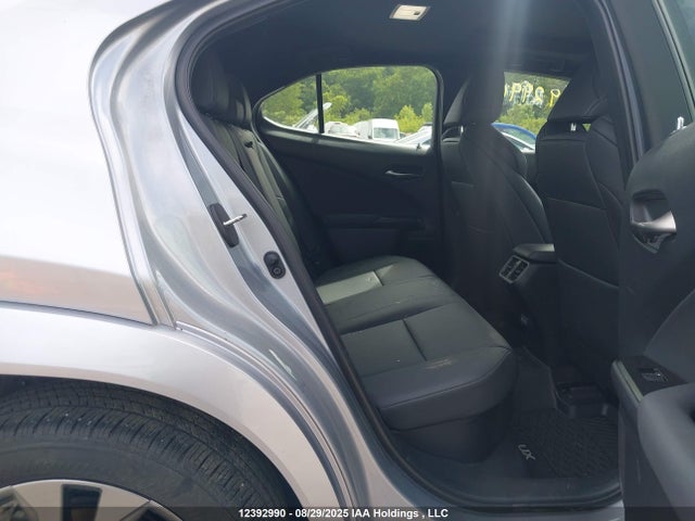JTHR9JBH6R2077476 Lexus UX 250H