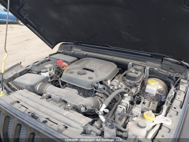 1C4HJXDN5MW731993 Jeep Wrangler Unlimited Sport