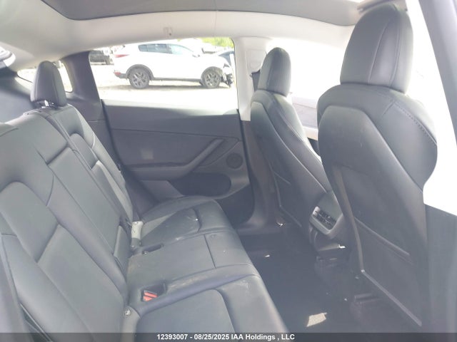 7SAYGDEE0NF492003 Tesla Model Y
