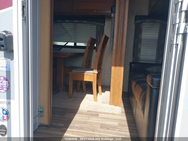 58TTL3728G5023371 Highland Ridge Rv 2016