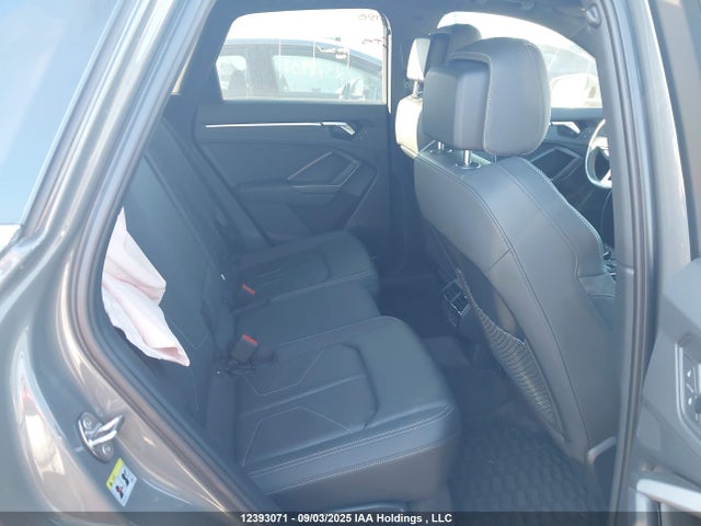 WA1EECF37L1050834 Audi Q3