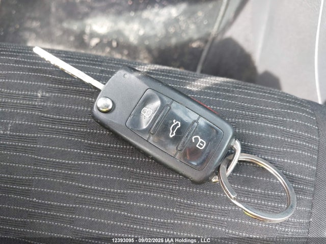 WVGHV7AX7HW511850 Volkswagen Tiguan