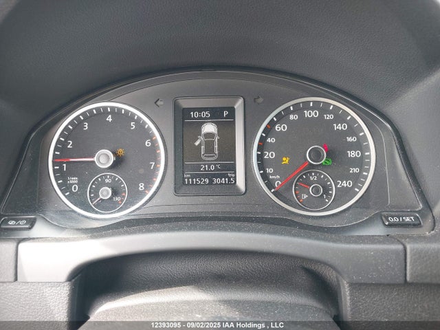 WVGHV7AX7HW511850 Volkswagen Tiguan