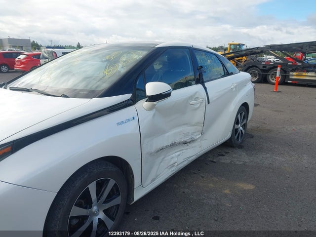 12393179 :رقم المزاد ، JTDBVRBD2JA005551 vin ، 2018 Toyota Mirai مزاد بيع