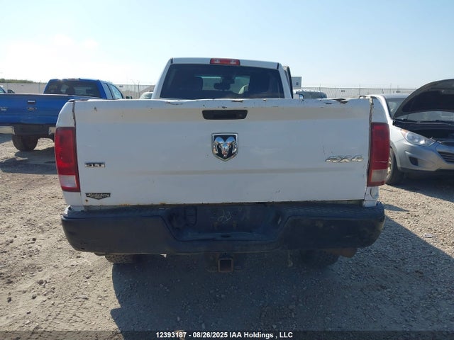 2016 Ram 3500 St მანქანა იყიდება აუქციონზე, vin: 3C63R3GJ4GG216241, აუქციონის ნომერი: 12393187