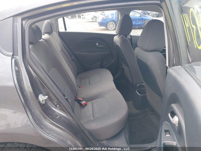 KIA dohc gamma 2014 KNADM4A33E6366932 Image 8