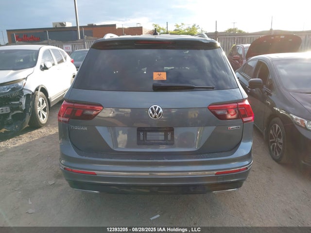 3VV4B7AX8KM126737 Volkswagen Tiguan