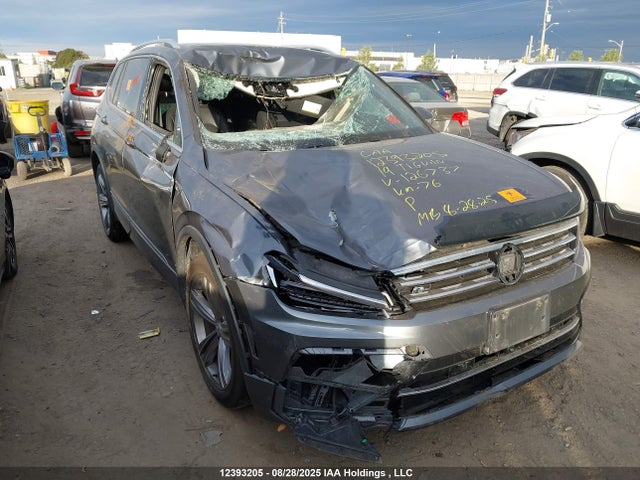3VV4B7AX8KM126737 Volkswagen Tiguan