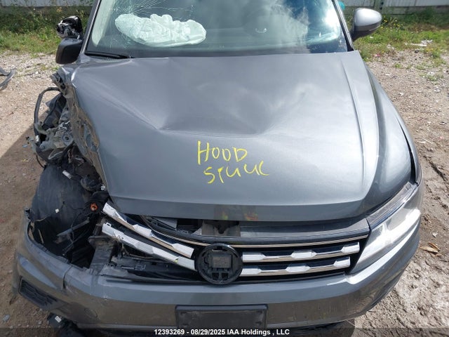 3VV2B7AX3LM043631 Volkswagen Tiguan