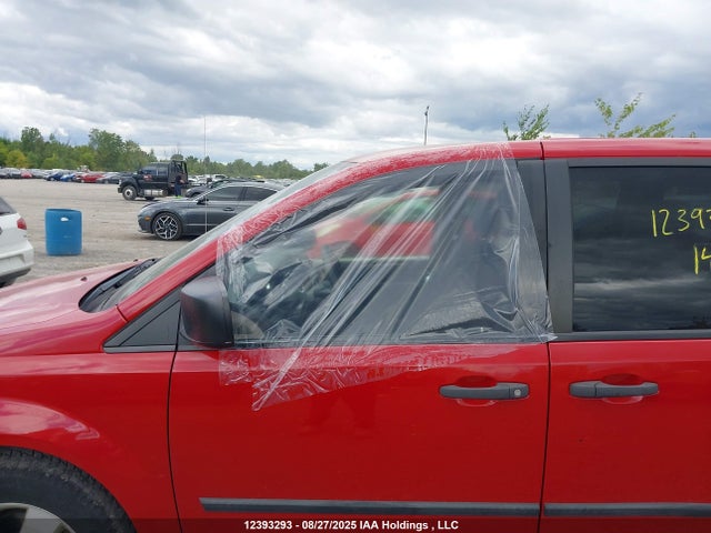 2C4RDGBG9ER185595 Dodge Grand Caravan
