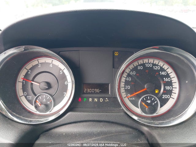 2C4RDGBG9ER185595 Dodge Grand Caravan