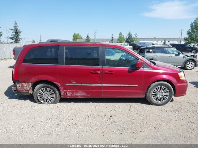 2C4RC1CG7ER349764 Chrysler Town and Country