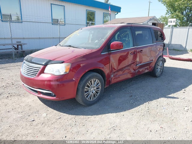 2C4RC1CG7ER349764 Chrysler Town and Country